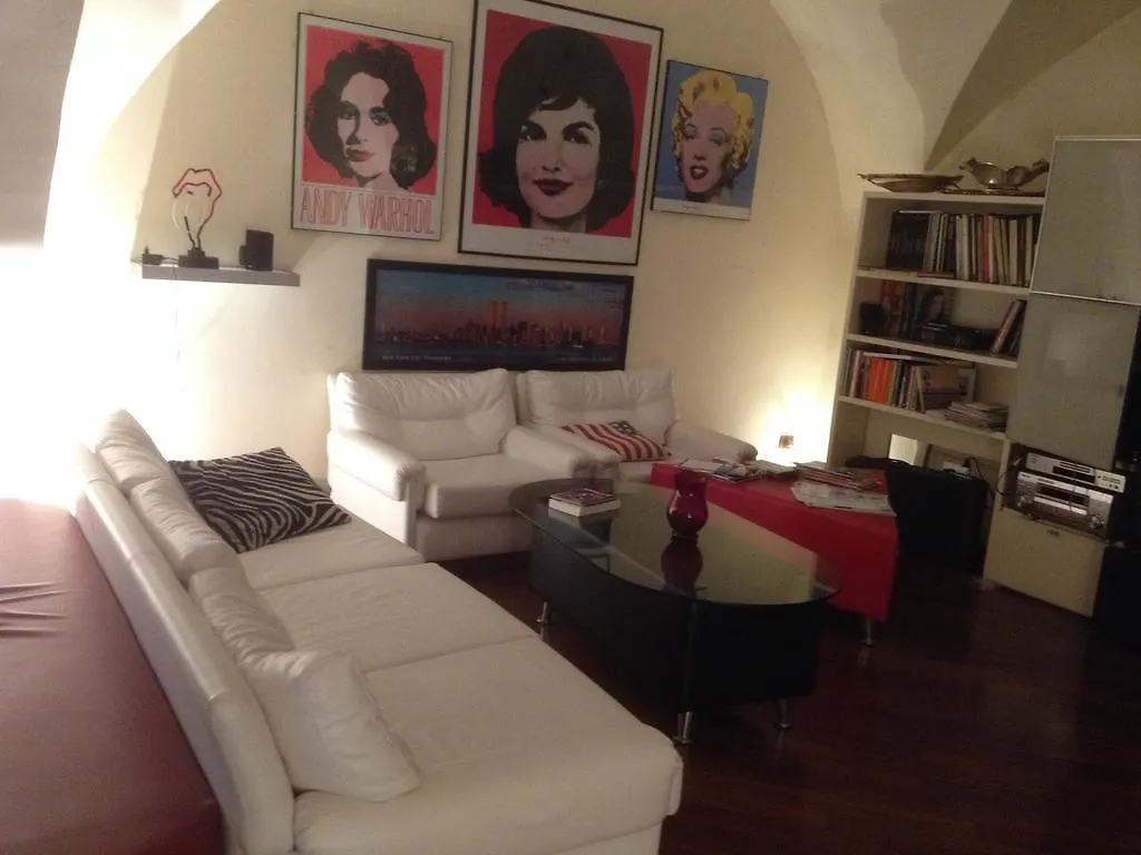 Loft Piazza Universita カターニア