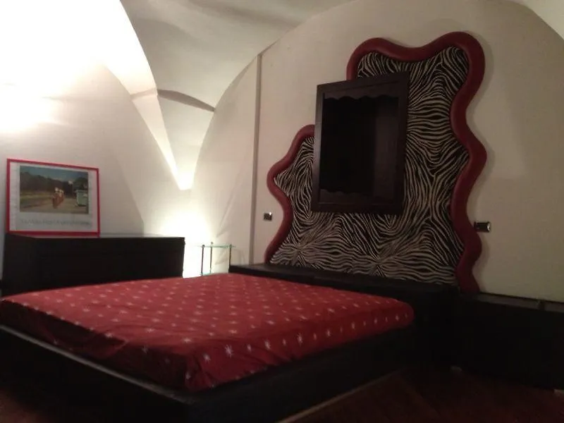 Apartment Loft Piazza Universita Catania Italien