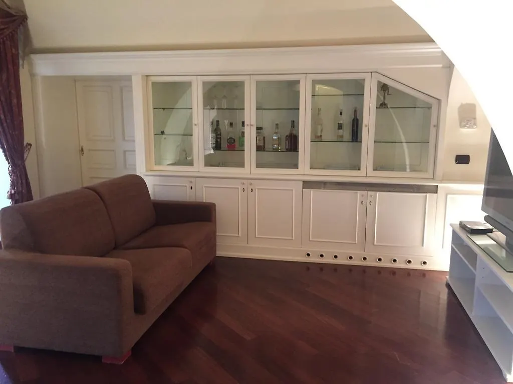 Loft Piazza Universita Catania Italien